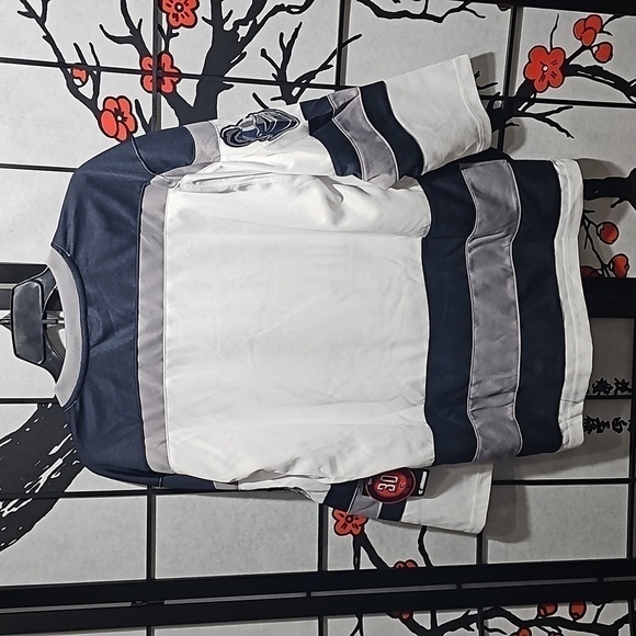 Colosseum Knight with Sword Hockey Style‎ Jersey Size Small NWT - Picture 6 of 8